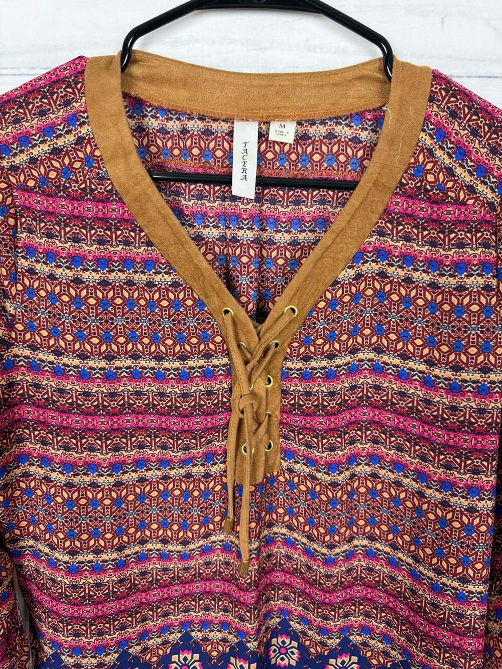 Tacera Women's Size M Lace-Up Front Geometric Print Blouse - Picture 3 of 7